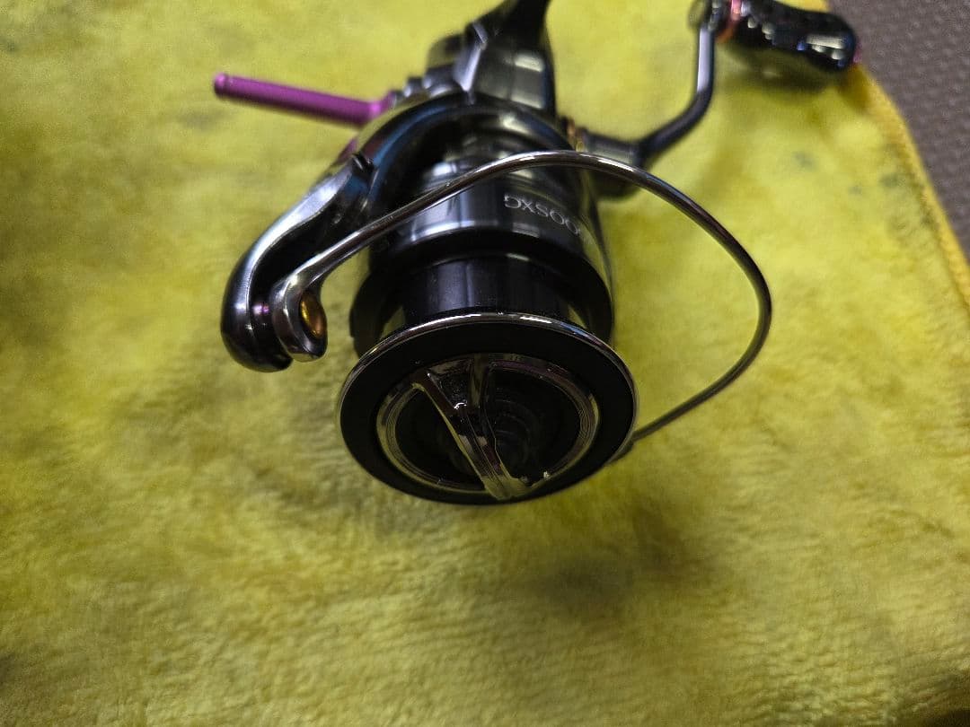 シマノ 24 ツインパワー C2500SXG SHIMANO スピニングリール
