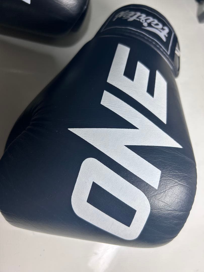 ★⭐︎ONE x Fairtex Boxing Gloves⭐︎★