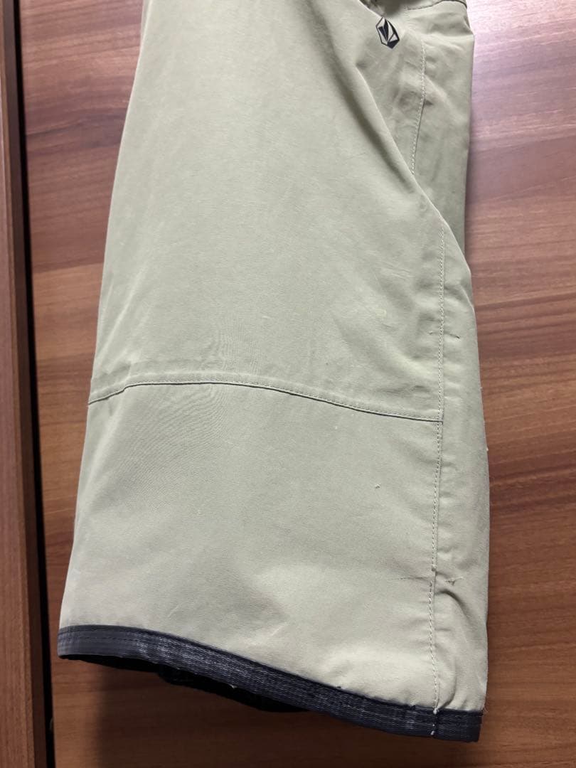 VOLCOM GORE-TEX スノーボードパンツ Mサイズ