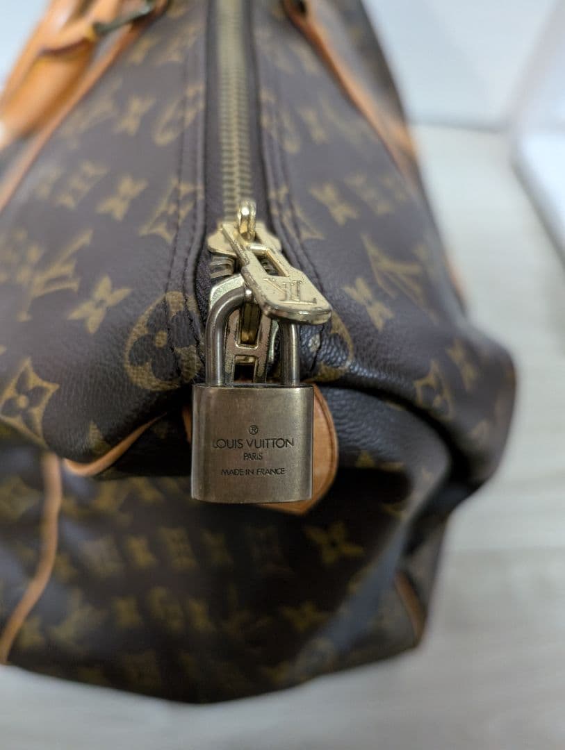 Louis Vuitton キーポル50