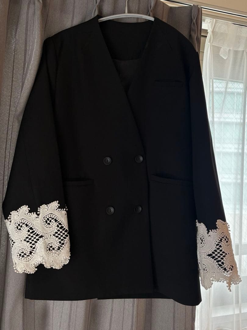 ジャケット・アウター Lace Cuff Over Jacket