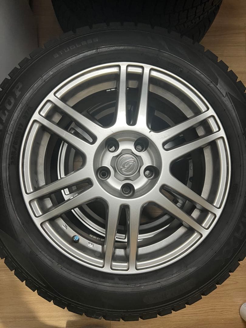 225/55R/17 DUNLOP スタッドレスタイヤ ホイール付き4本セット