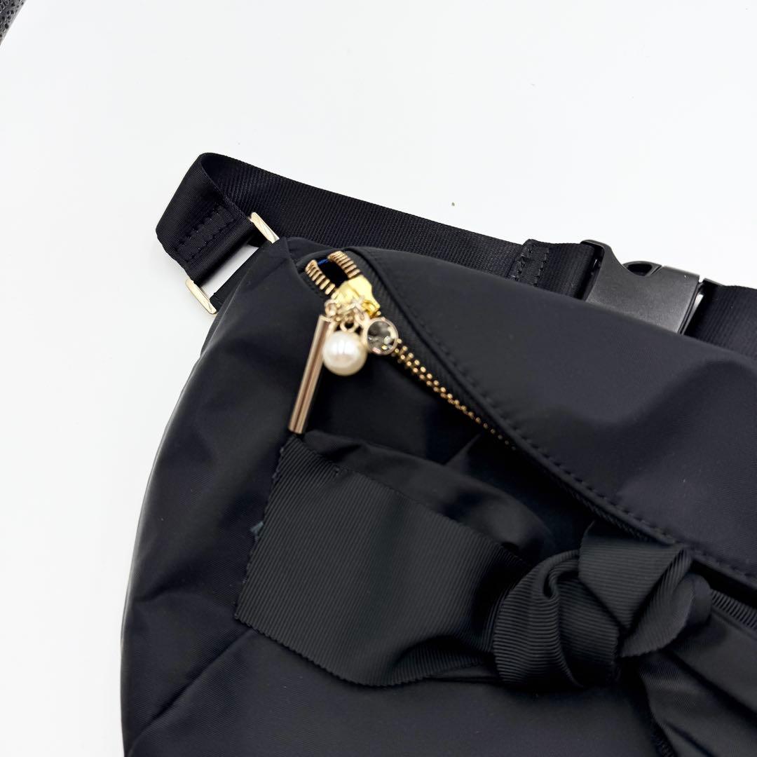 未使用品✨LANVIN ランバンオンブルー ボディバッグ ウエストポーチ リボン