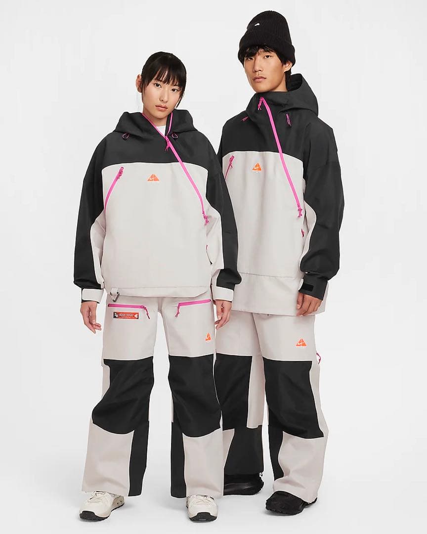 期間限定お値下げ！Nike acg Chena Vortex セットアップ