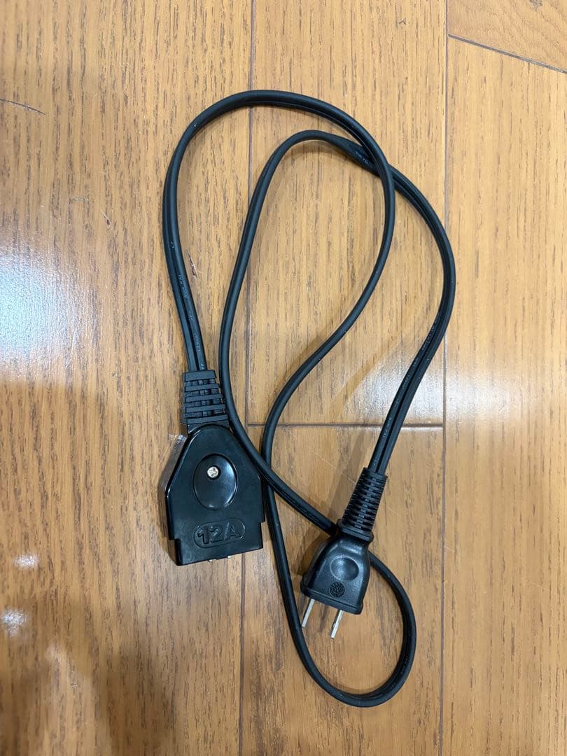 【美品・説明書あり】IRIS OHYAMA 電気圧力鍋 PC-EMA6-W