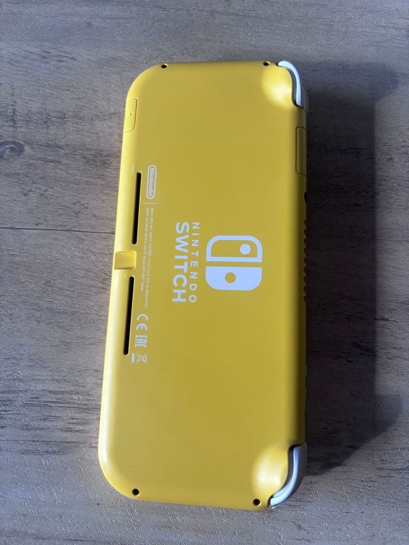 Nintendo Switch Lite イエロー 本体