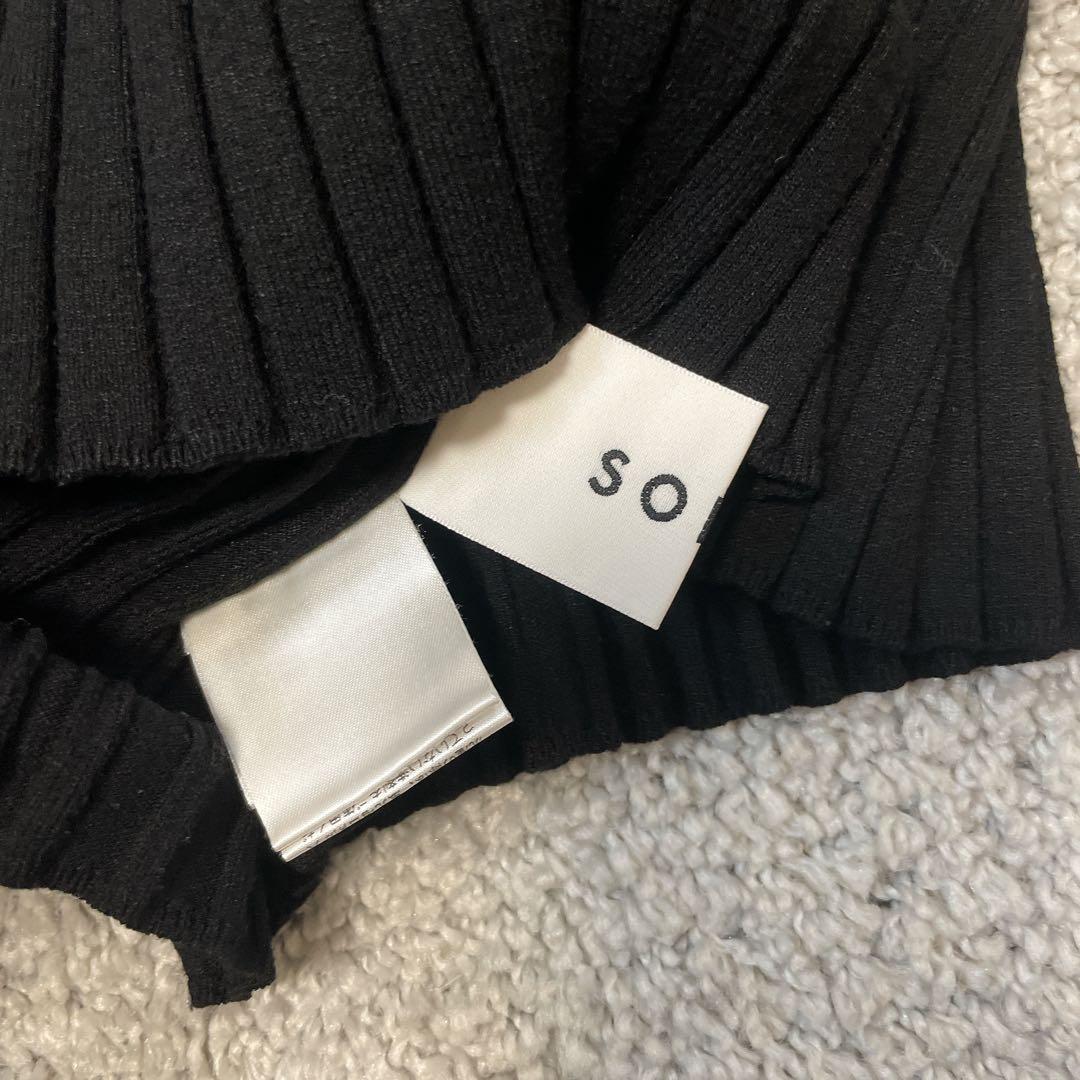 ✨美品【SOEJU】ワイドリブタートルネックニット ストレッチ有