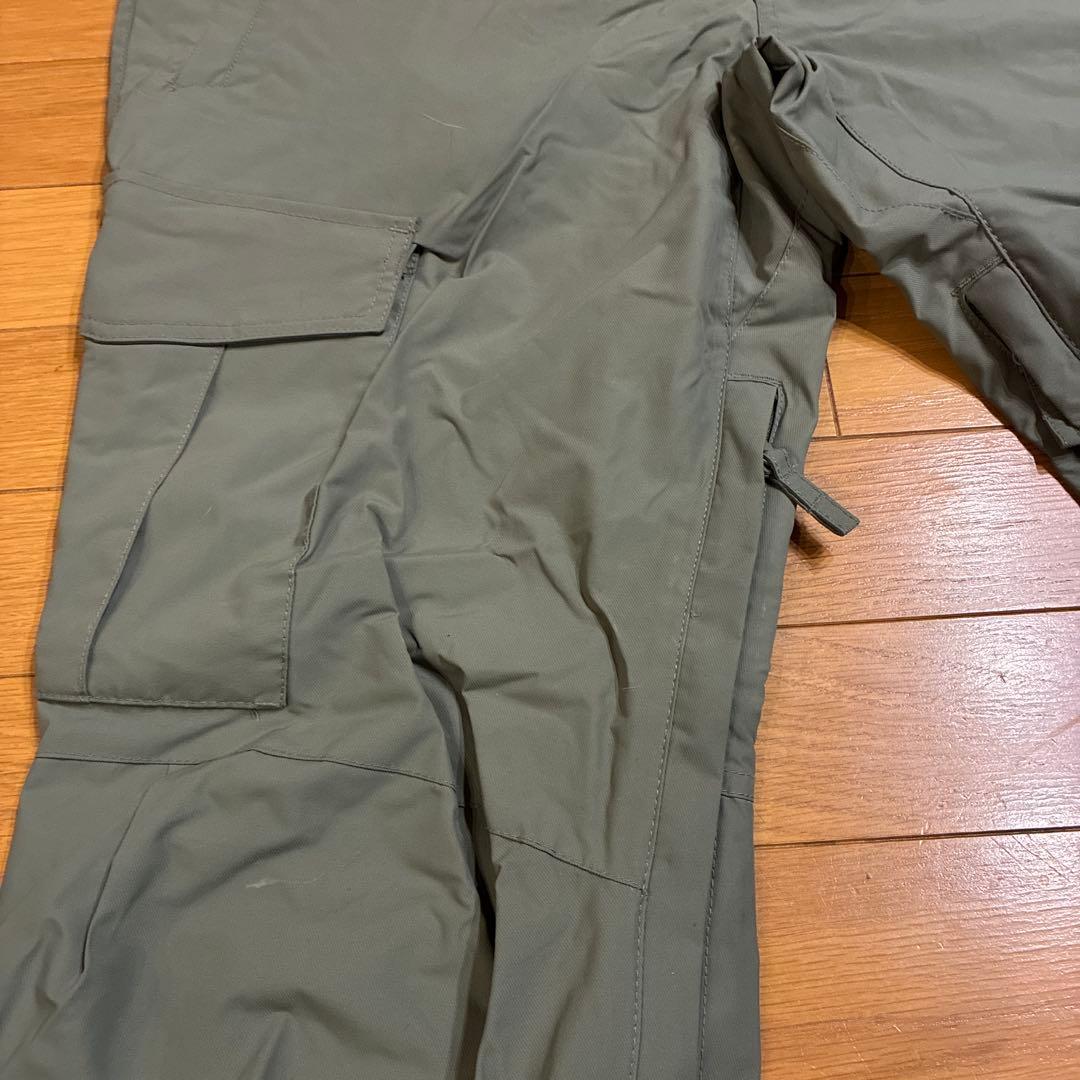 QUIKSILVER スノーボードパンツ オリーブグリーン