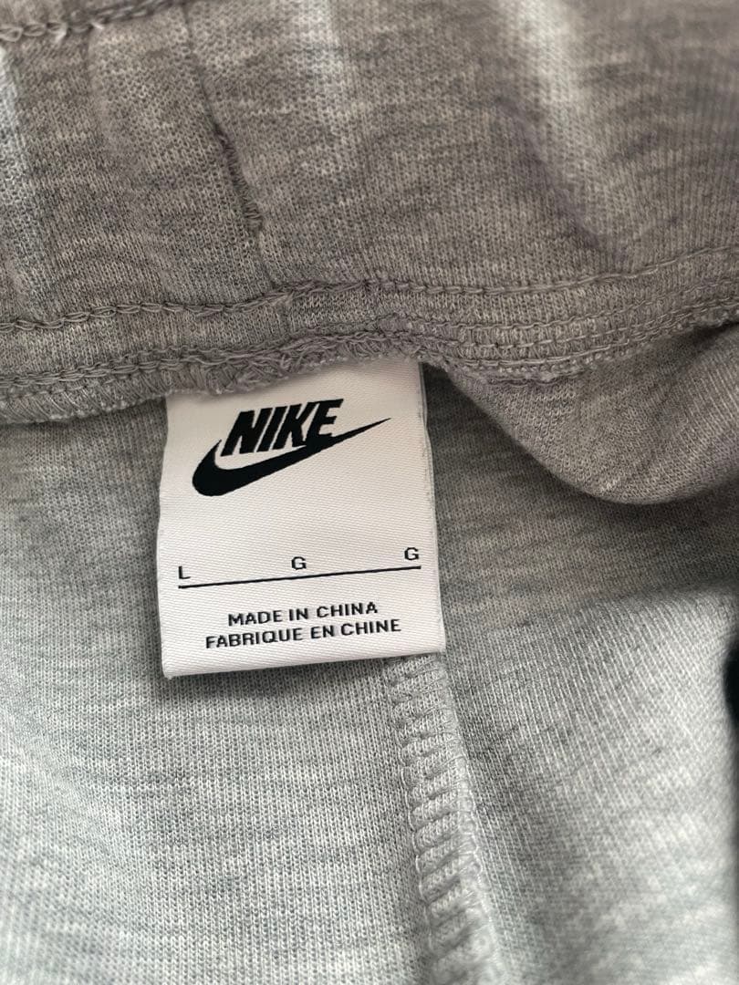 NIKE（ナイキ）　テックフリース　ジョガーパンツ（L）