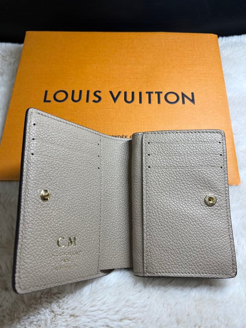 POCO　お約束の価格で出品 【新品未使用】Louis Vuitton