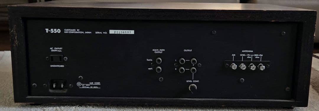 LUXMAN T-550 AMFMチューナー