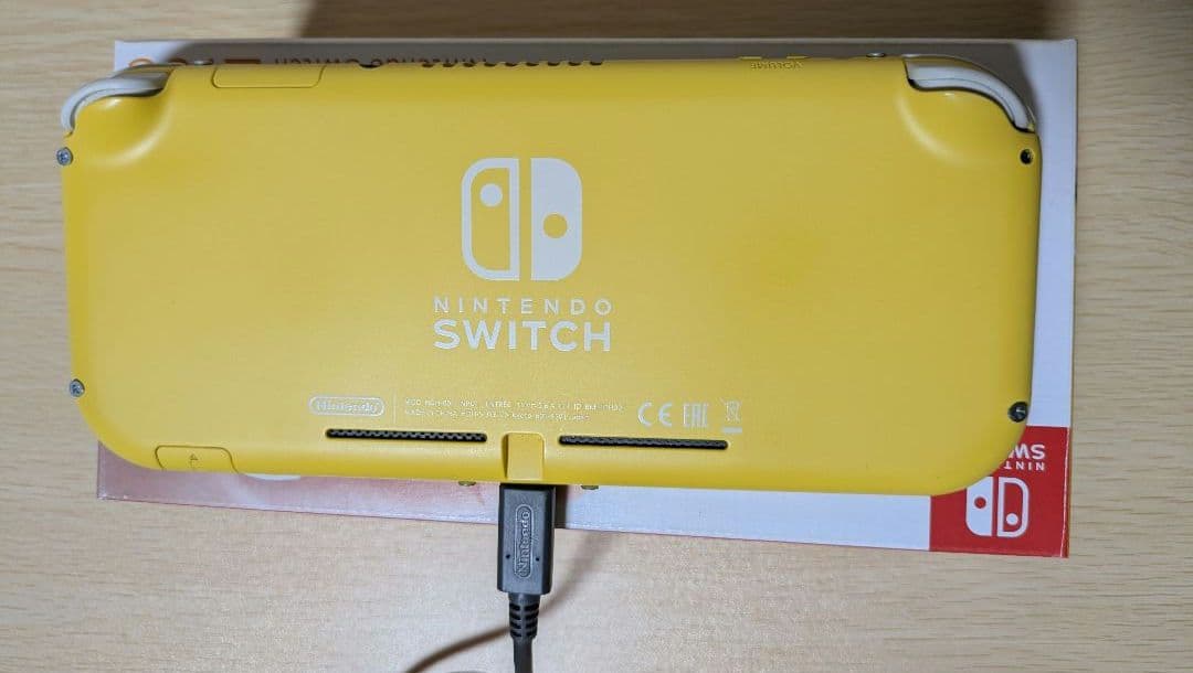 任天堂スイッチライト 中古品