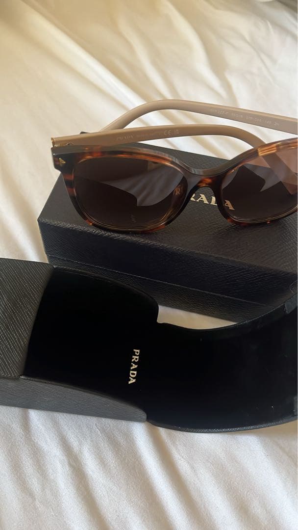 PRADA ブラウン サングラス
