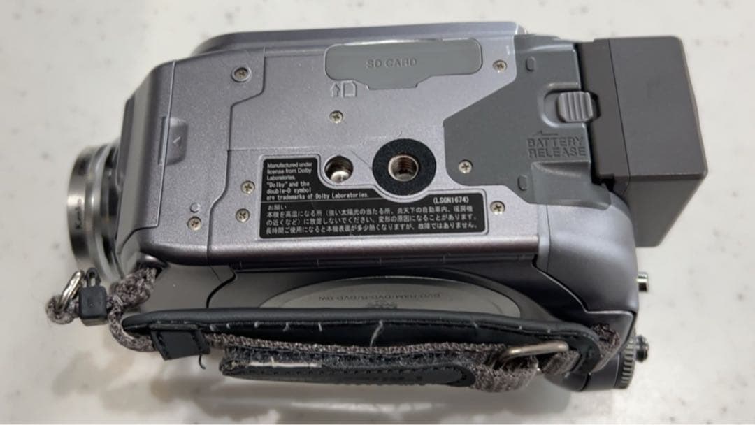 Panasonic VDR-D300 DVDビデオカメラ 本体付属品等