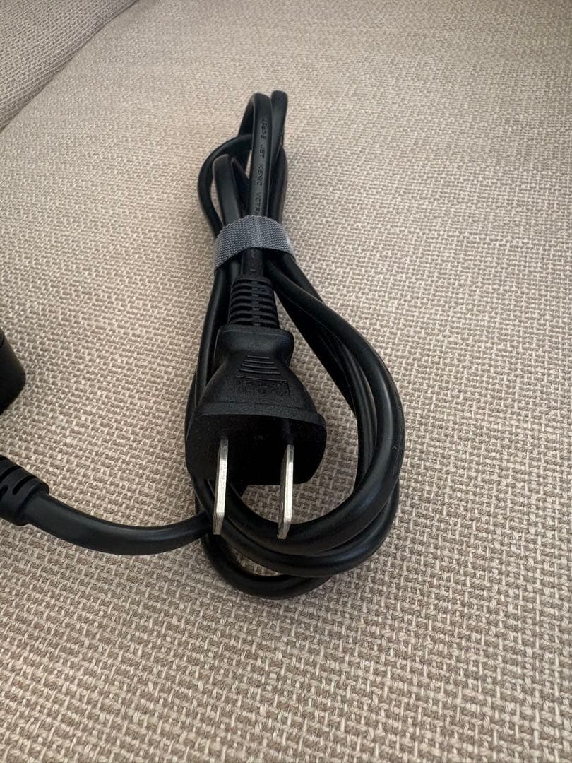 MATE BIKE INTERNATIONAL IVS 充電器