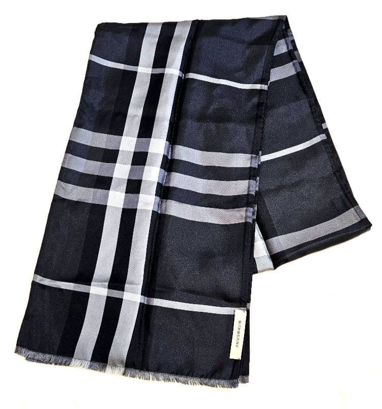 美品　希少　BURBERRY　バーバリー　マフラー　スカーフ　ストール　チェック