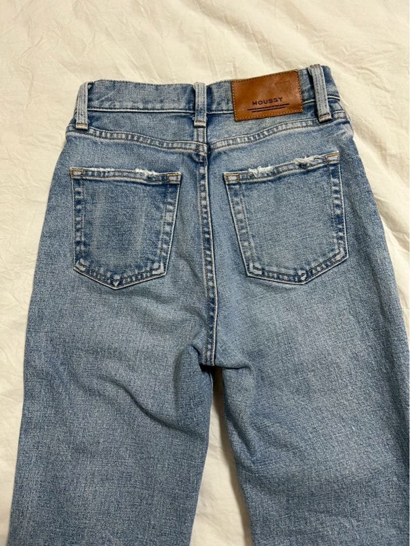 【お値下げ可】　MOUSSY MVS FLARE 23