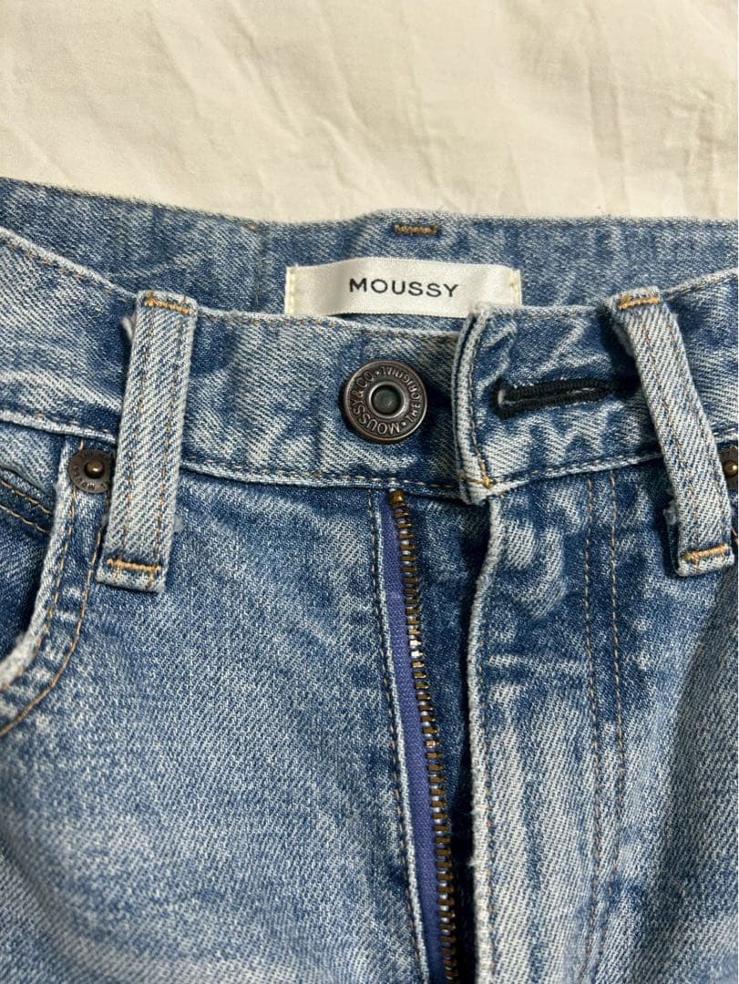 【お値下げ可】　MOUSSY MVS FLARE 23
