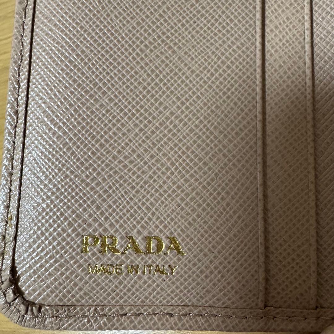 PRADA サフィアーノ トライアングル 財布 パウダーピンク