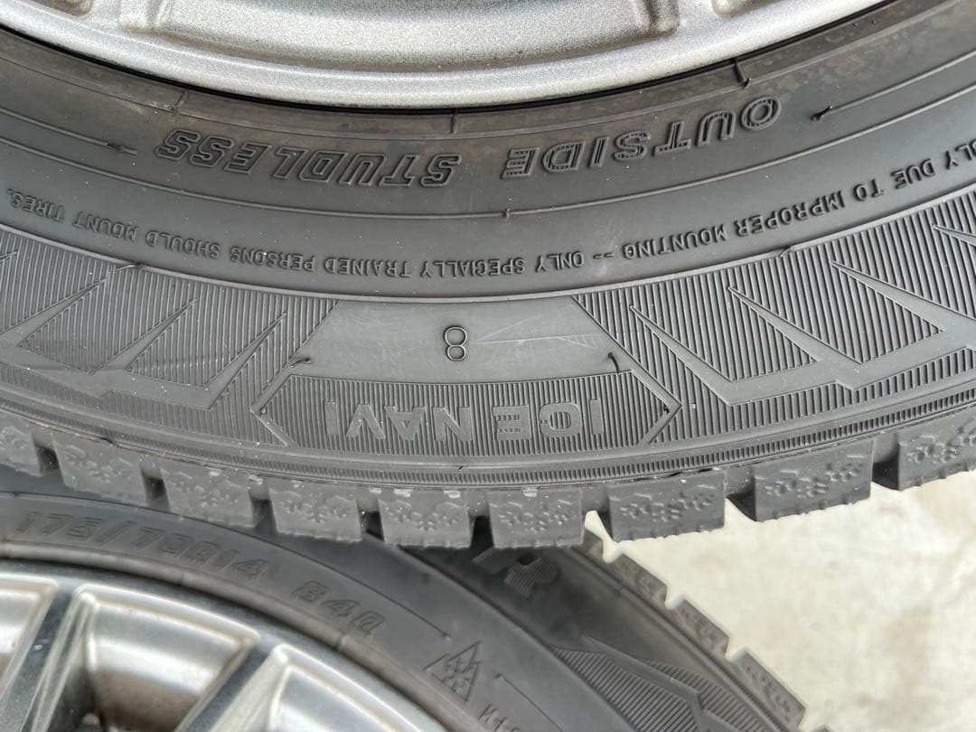 GOODYEAR スタッドレスタイヤ 14インチ 4本セット