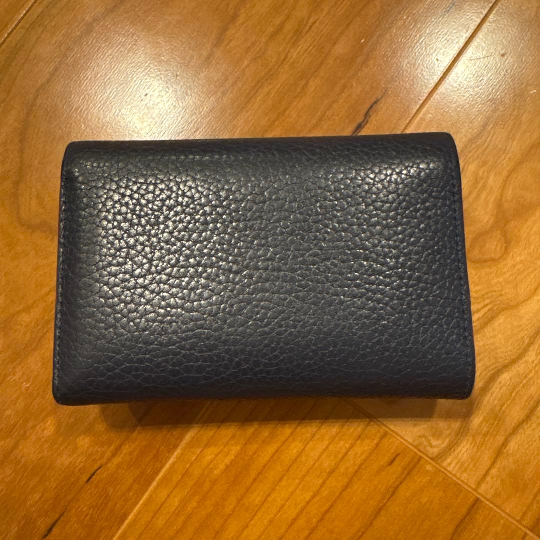 LOUIS VUITTON ポルトフォイユ・カプシーヌ コンパクト