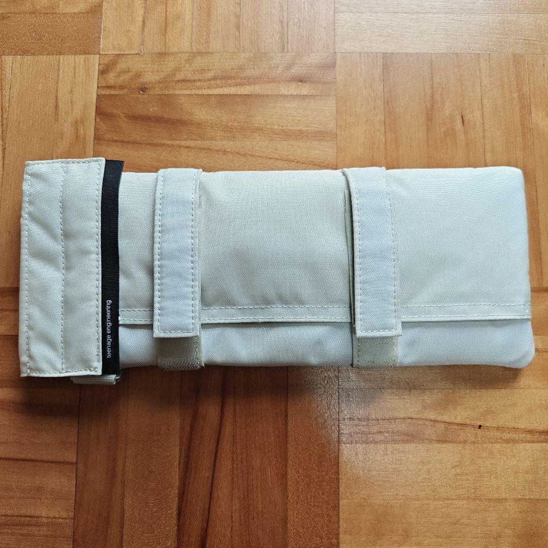 teenage engineering OP-1 field 純正ケース付き