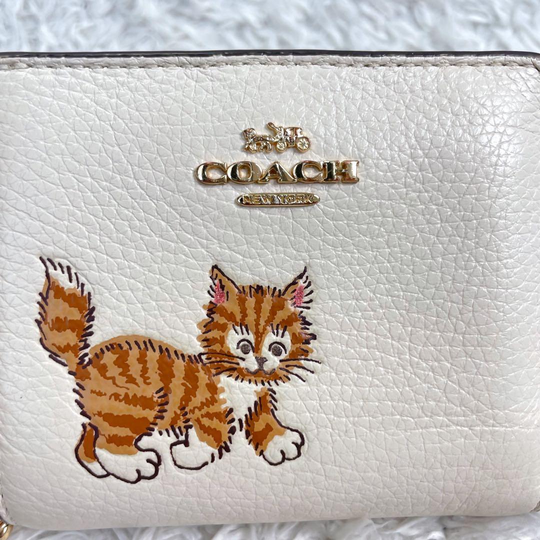 COACH 　コーチ 二つ折り財布　猫 レザー ダンシング キトゥン