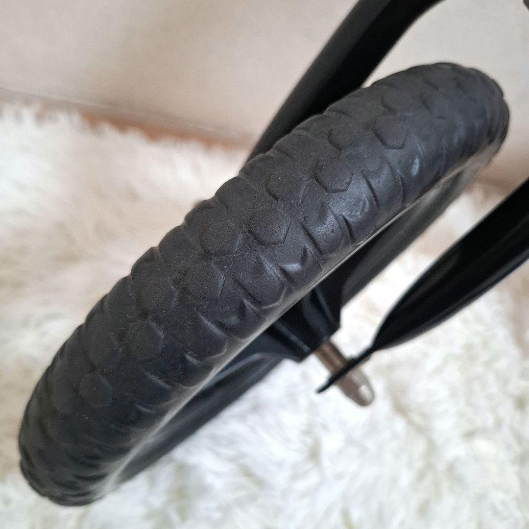【極美品】STRIDER ストライダー スポーツモデル 12インチ レッド