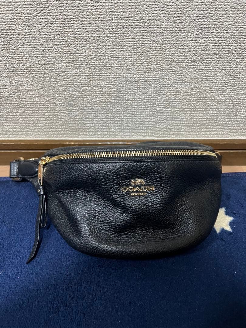 coachボディバック