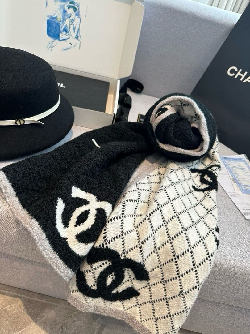 CHANEL　シャネル　マフラー　180×32cm
