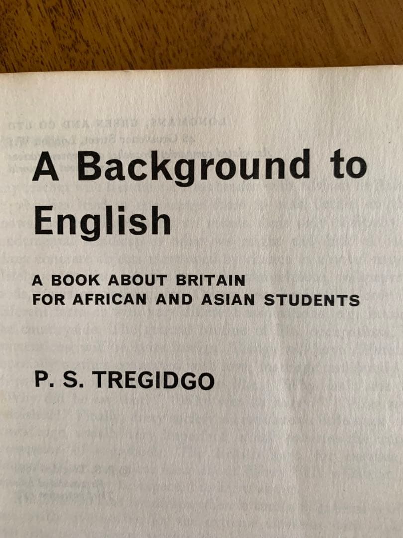 入手不可能！A Background to English(英国の環境)