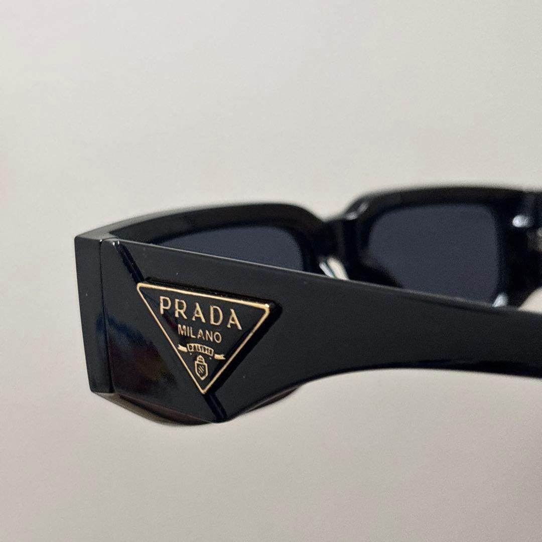 PRADA トライアングルロゴ　サングラス　 6002 53 19-140