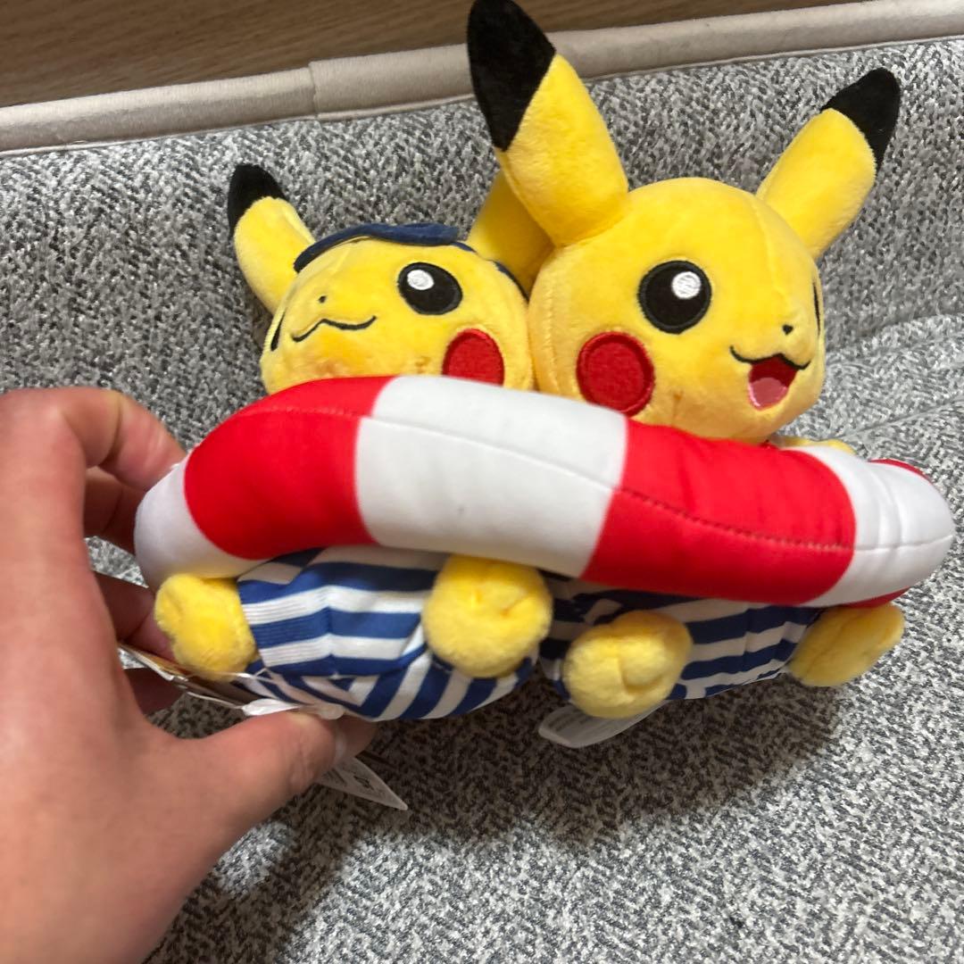 絶版マンスリーペアピカチュウ ぬいぐるみ 浮き輪付き7月 タグ付き