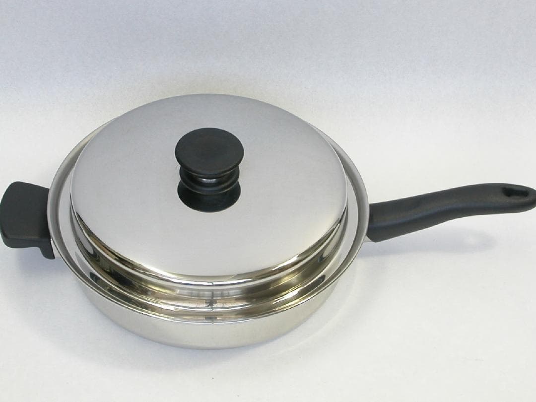 アムウェイ 大フライパン 未使用品 料理本とスクラブバッズ1個付き IH対応品