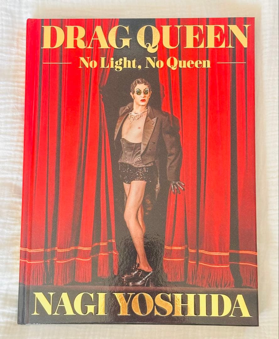ヨシダナギ ⭐︎DRAG QUEEN⭐︎直筆サイン入&ミニ手帳