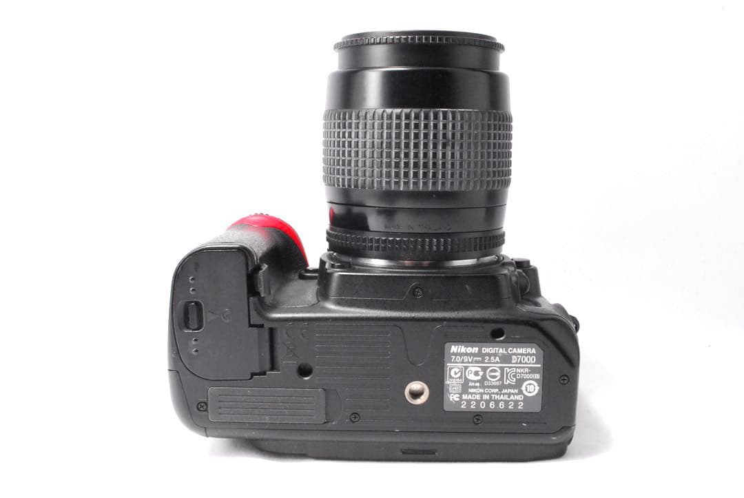 美品✨ニコン D7000✨高速連写＆高画質✨一眼レフカメラ✨人気機種