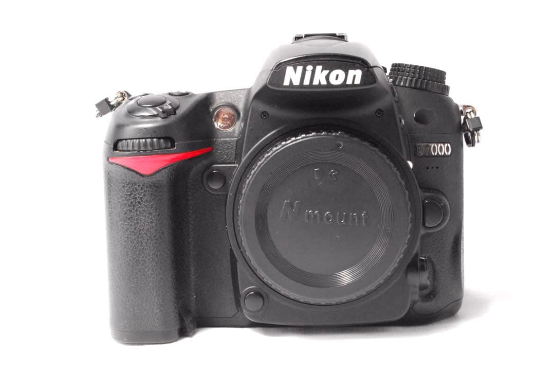 美品✨ニコン D7000✨高速連写＆高画質✨一眼レフカメラ✨人気機種
