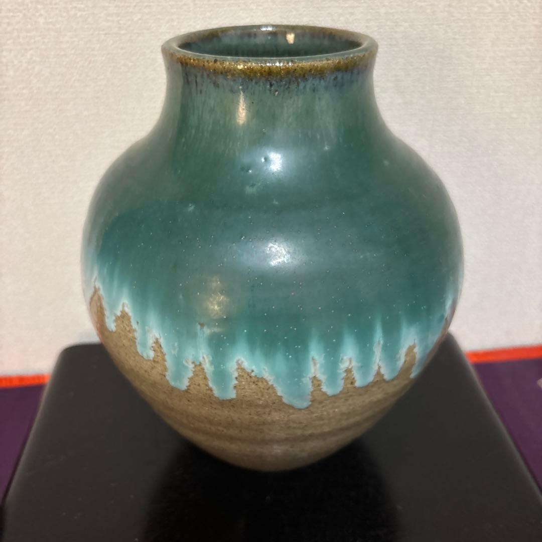 上野焼の壺（花瓶）