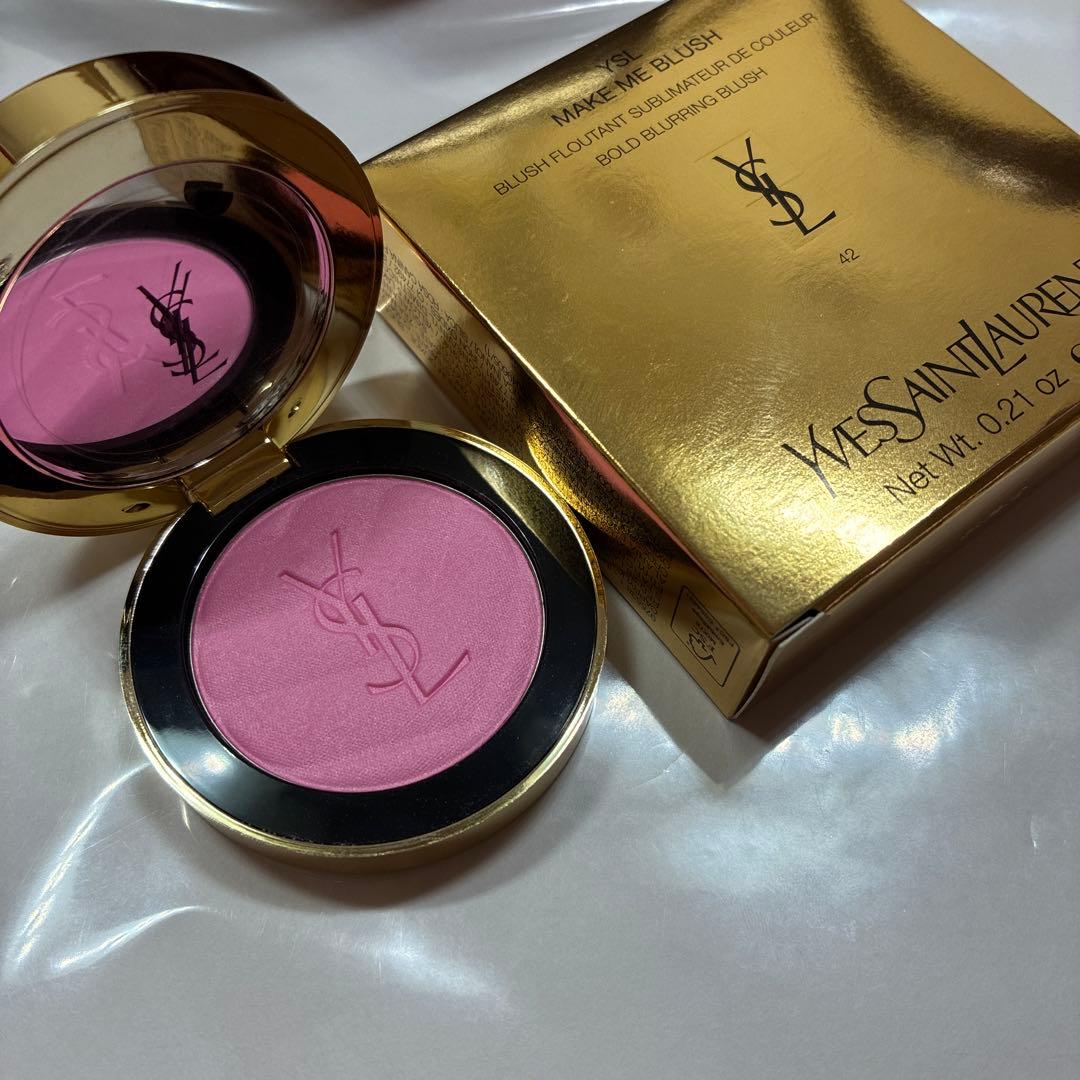 YSL パウダーチーク ピンク 42