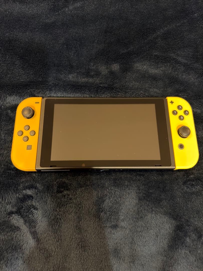 Nintendo Switch 本体 ピカチュウイーブイデザイン　動作確認済み
