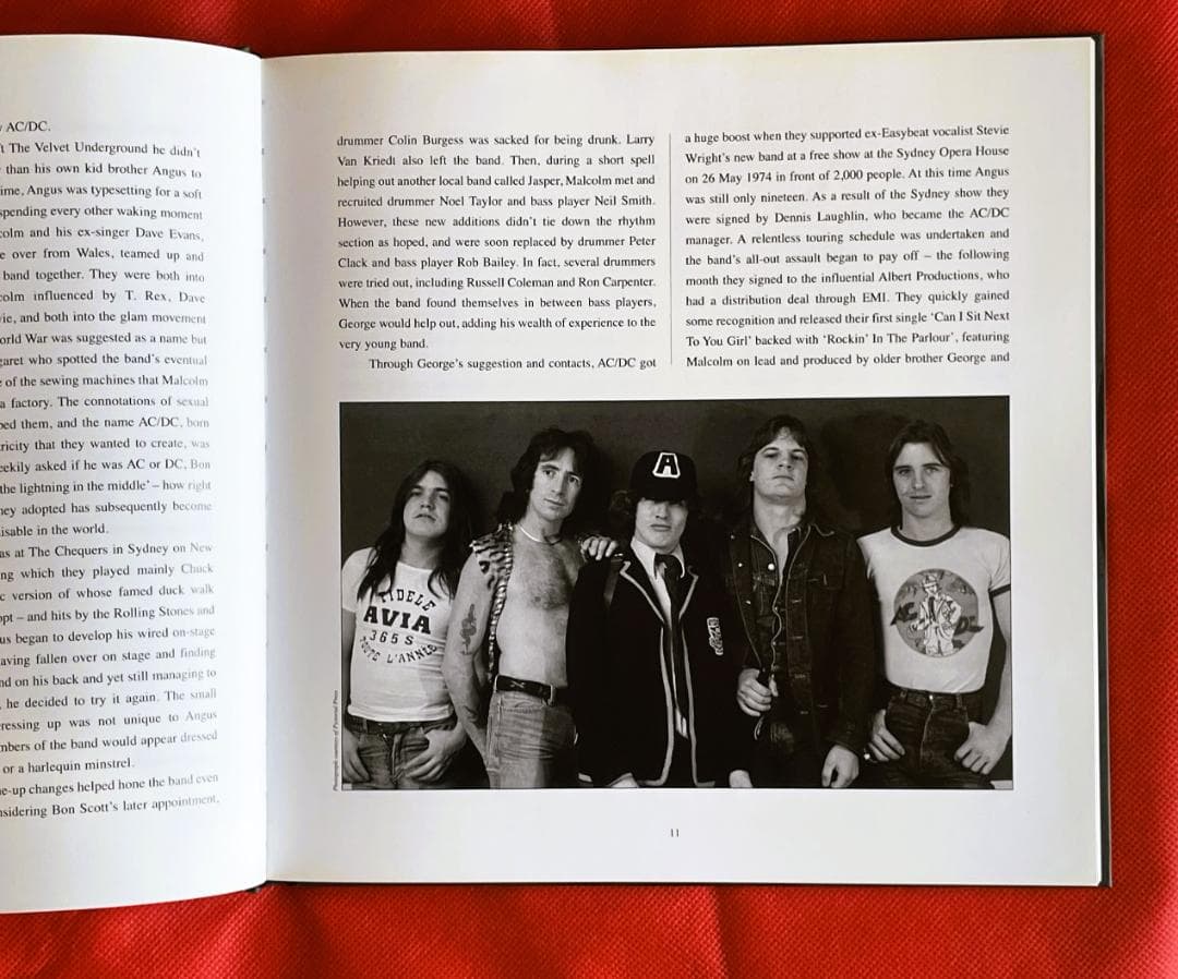 【廃盤・美品】AC/DC: Dirty Deeds DVD4枚組 特別限定盤
