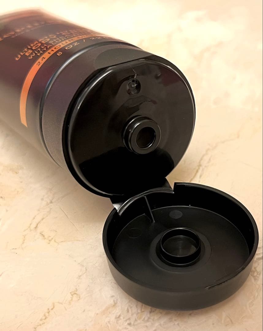 IZ  Bath & Body Worksボディクリーム ３本セット