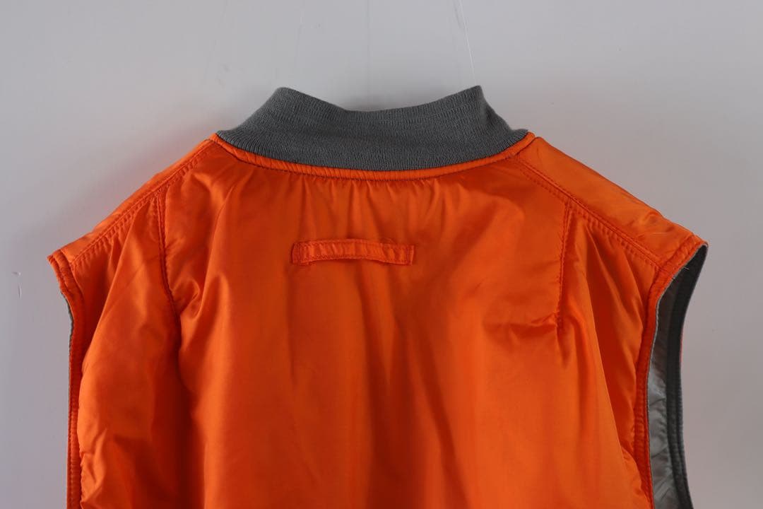 出*m様 デッドストックALPHA INDUSTRIES MA-1 ベストシルバ