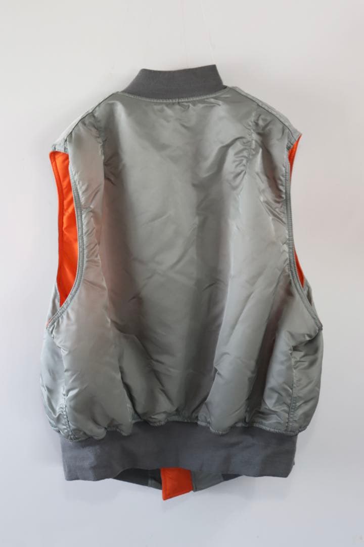 出*m様 デッドストックALPHA INDUSTRIES MA-1 ベストシルバ