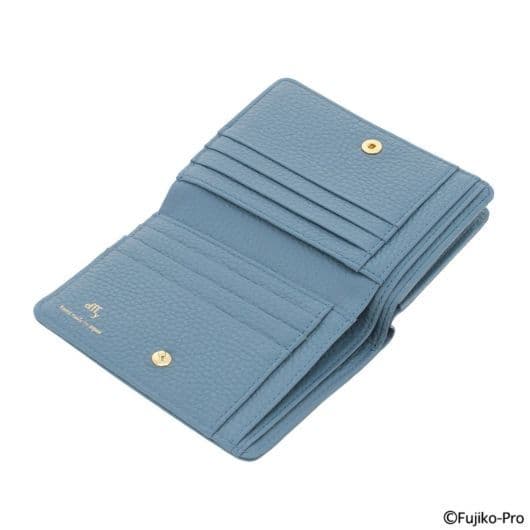 新品　ドラえもん　本革 二つ折り財布 青
