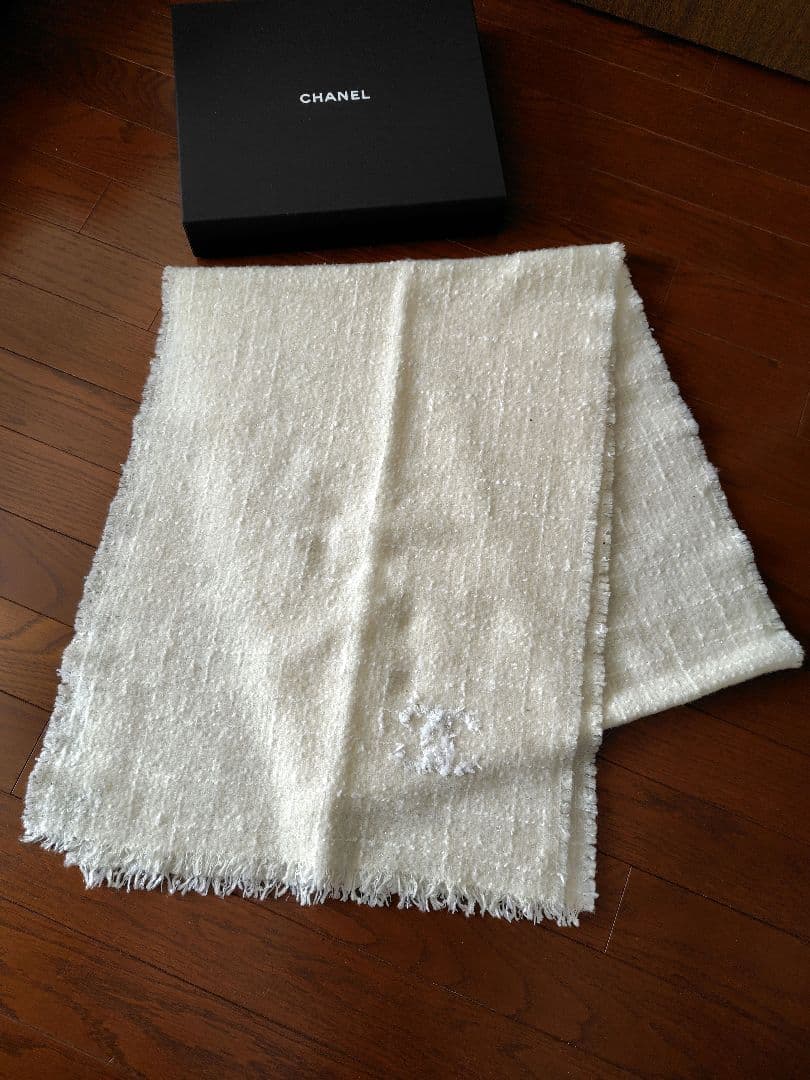 【極美品】CHANEL 25/26クルーズコレクション ストール