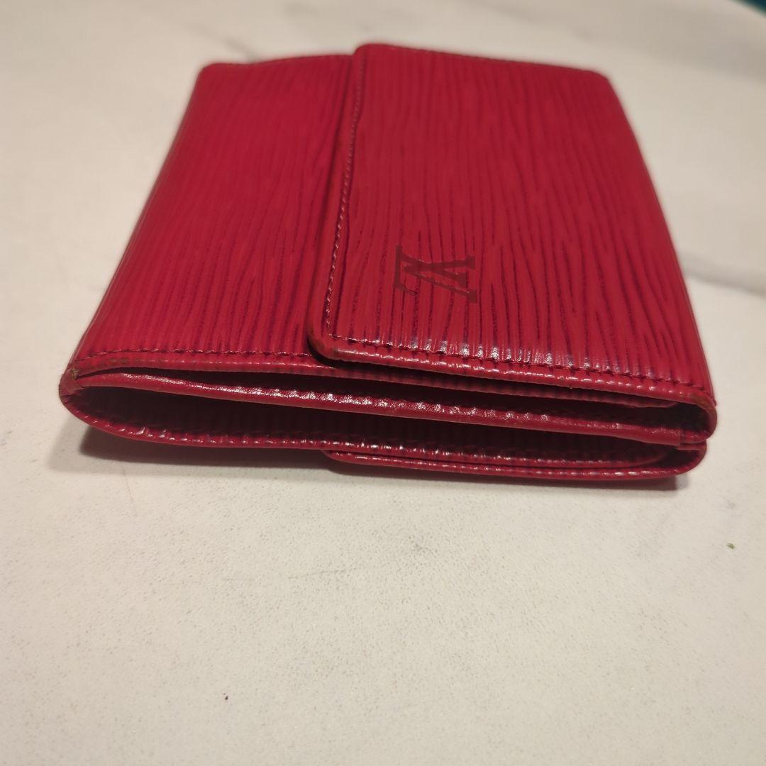 ルイ・ヴィトンエピレザー 赤 三つ折り財布美品
