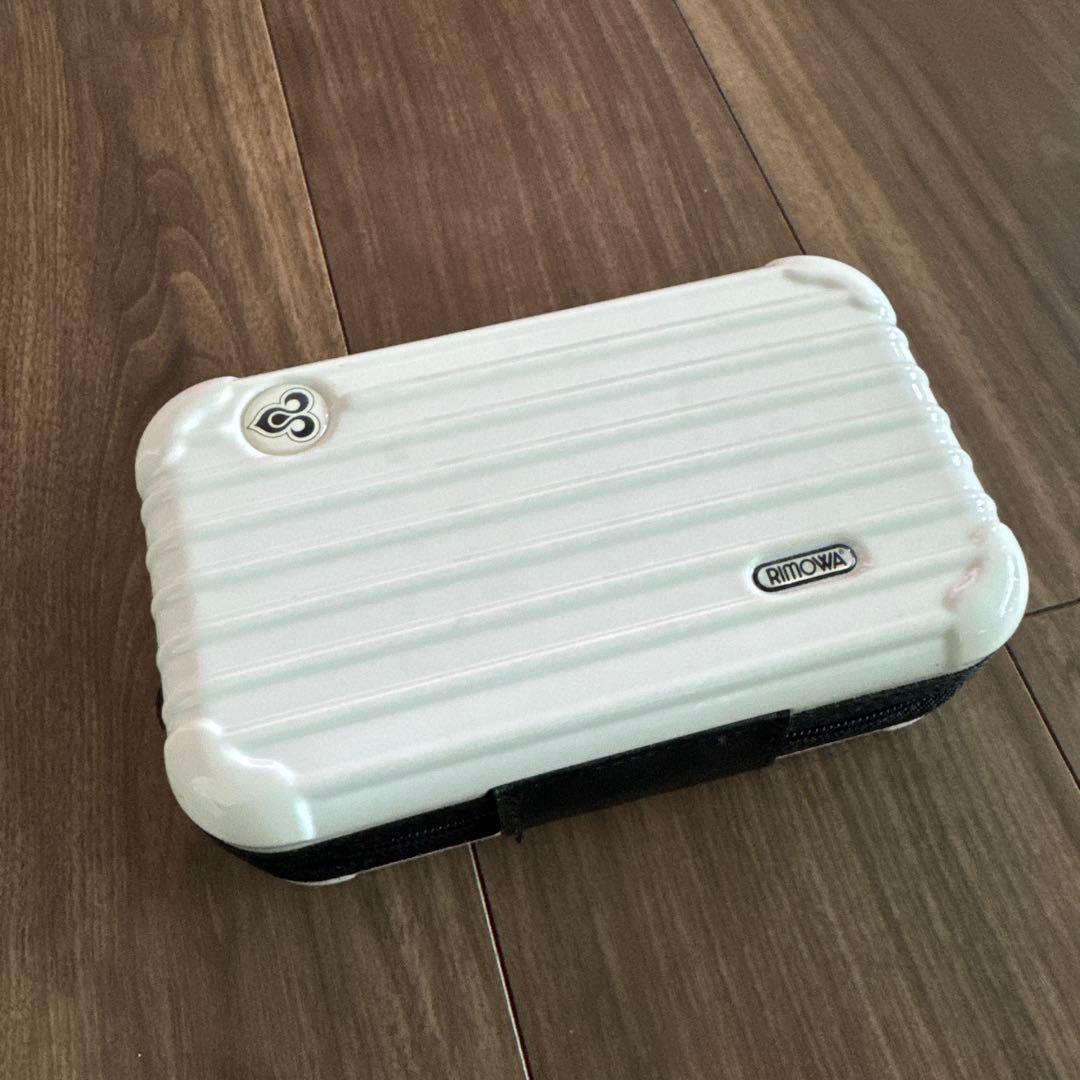 RIMOWA ホワイト トラベルポーチ アメニティポーチ　未使用