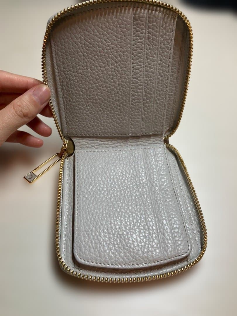 HerSchedule チェレットbillfold 二つ折り財布　レディース