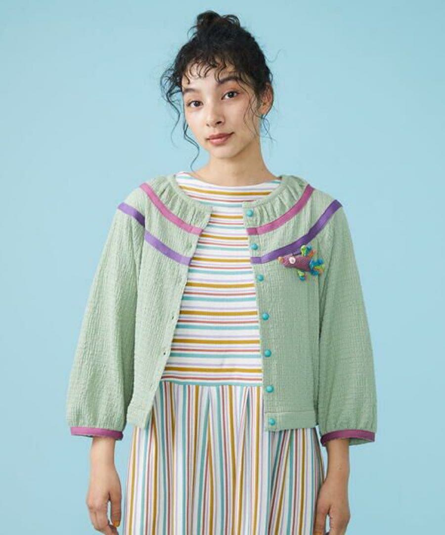 【一回着用のみ】ホコモモラ ＊ミントグリーン　カーディガン 鳥のブローチあり